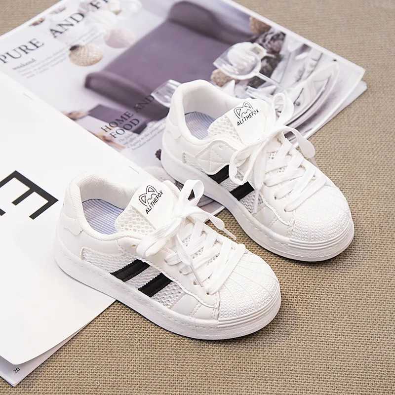 Childrens Sports Shoes Mesh Surface Breathable Board Shoes 2024 Spring and Summer New Girls LeisureT251110