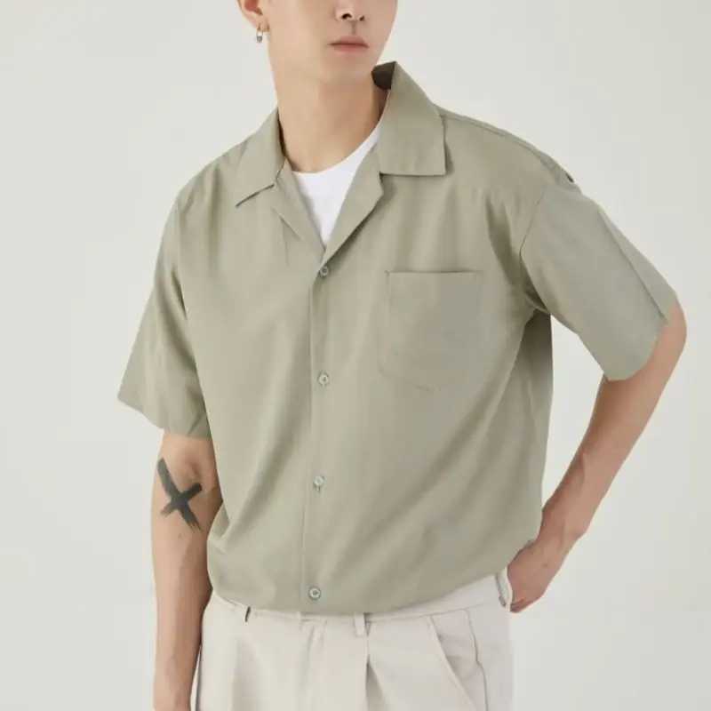 Fashionable mens summer chiffon Cuban short sleeved loose Hong Kong style Japanese casual solid color X250410
