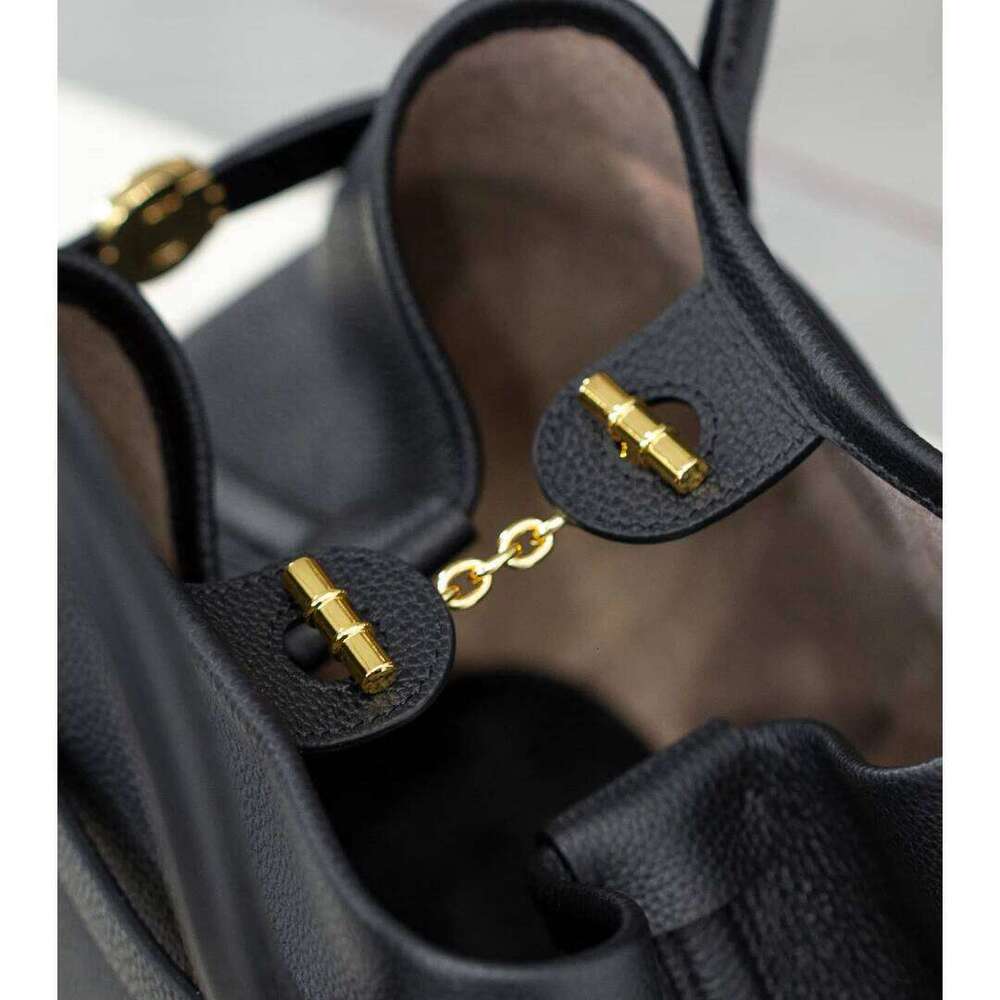 Designer Bag Genuine Leather Handbag Fashion Women Sbag Top Layer Cowhide Tote Bag New Advanced Feeling High Capacity Leisure Shopping