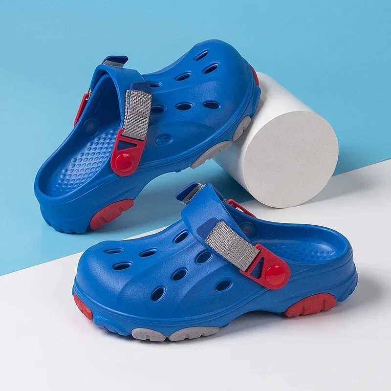 Childrens shoes boys sandals summer cute summer chlorine indoor shoes for children aged 3 to 7 sports shoes casual sports boys slippers Z250410