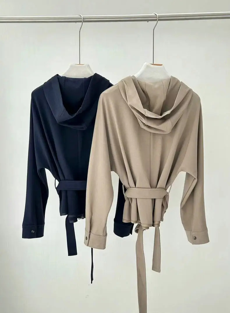 25 Autumn and Winter BC Style Combed Cotton Sweatshirt suit Zipper Belt Jacket with Trousers TwoPiece Set for Women 251110