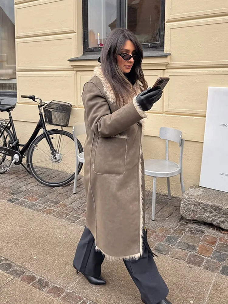 Casual Faux Fur Reversible Long Coat Women Vintage Large Collar Plush Loose Coats Female Winter Classic Chic Street Outwear 251110