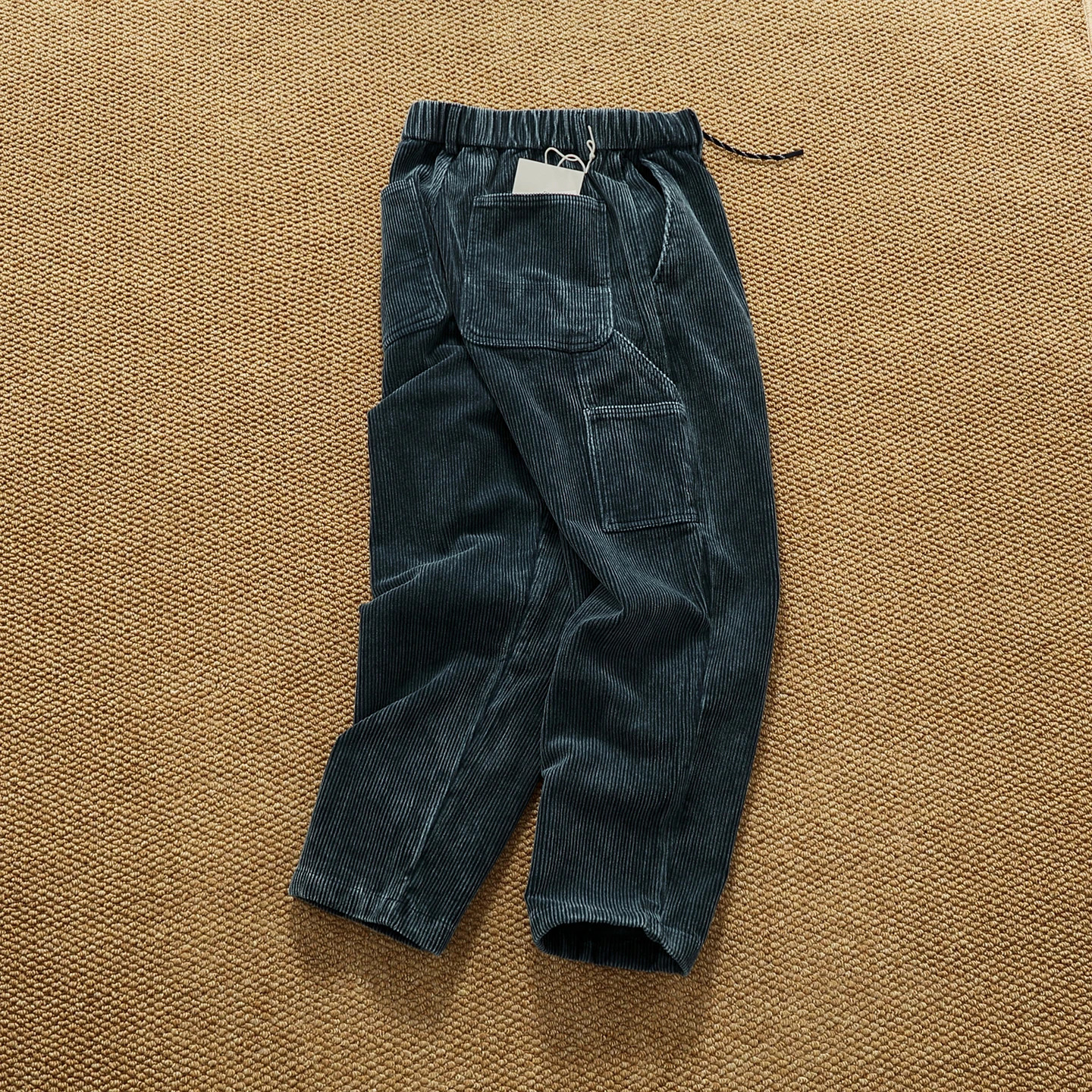 Heavy cotton corduroy casual pants for men in autumn and winter multi-pocket loose straight Japanese retro woodcutting pants 251106