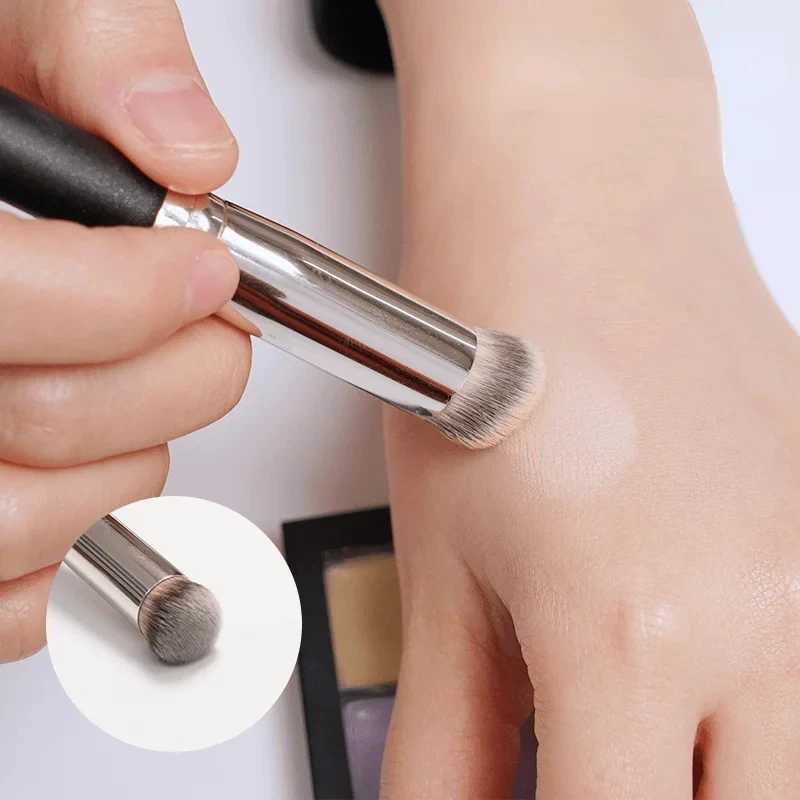 1/2/5 pcs Foundation Concealer Brush Premium Contour Blusher Brushes Flawless Under Eye Dense Face Makeup Brush For Blending L251110
