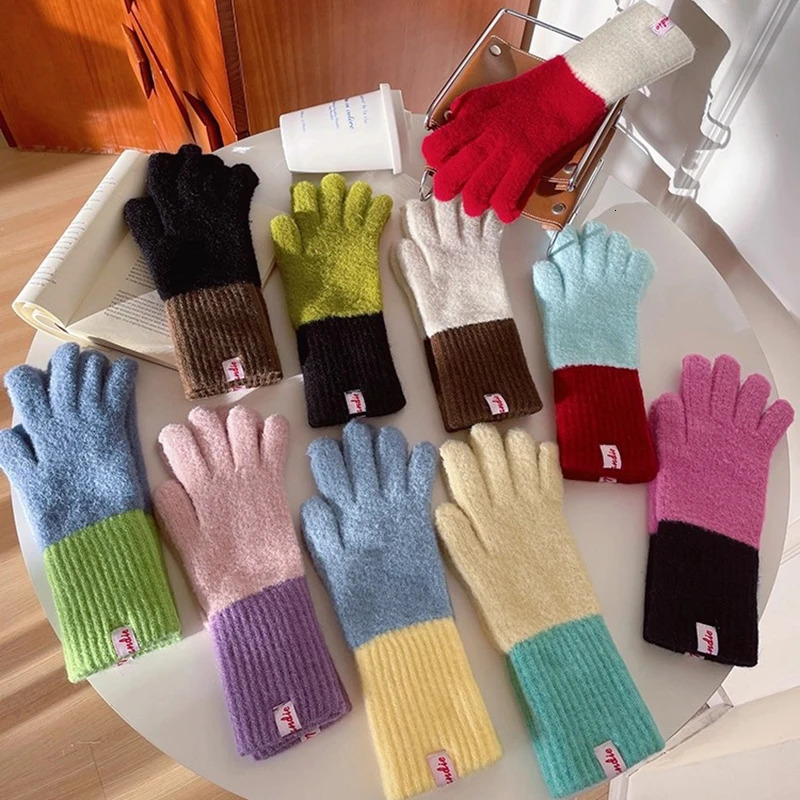 Winter Warm Women Gloves Dopamine Solid Color Five-fingered Gloves Knitted Cold-proof Student Girls Cycling Touch Screen Gloves 251106