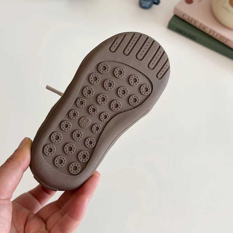 Childrens De Training Shoes 1-8 Years Old Blue Boys Girls Single Shoes Four Seasons Models Pink Soft Non-slip Kids Sneakers W251110