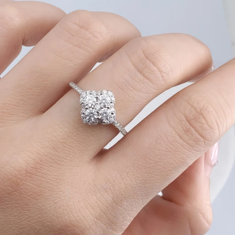S925 Sterling Silver 04 Carat Ring Four Leaf Clover Pure Silver Jewelry 251103