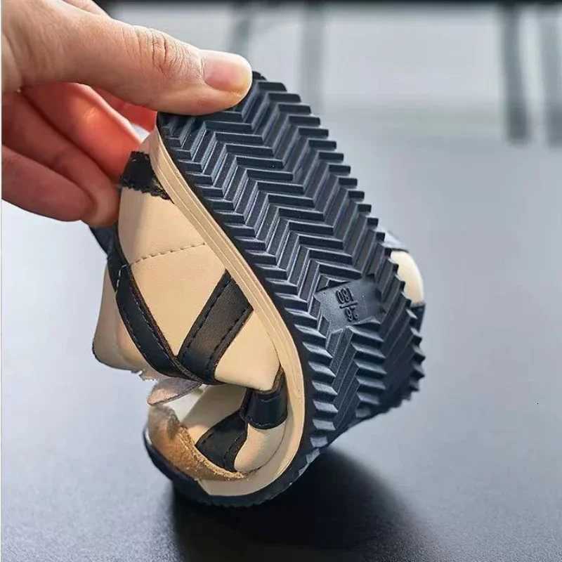 Childrens Sneakers Boys Lightweight Breathable Sport Running Shoes Girls Soft Bottom Casual Shoes Student ShoesT251110