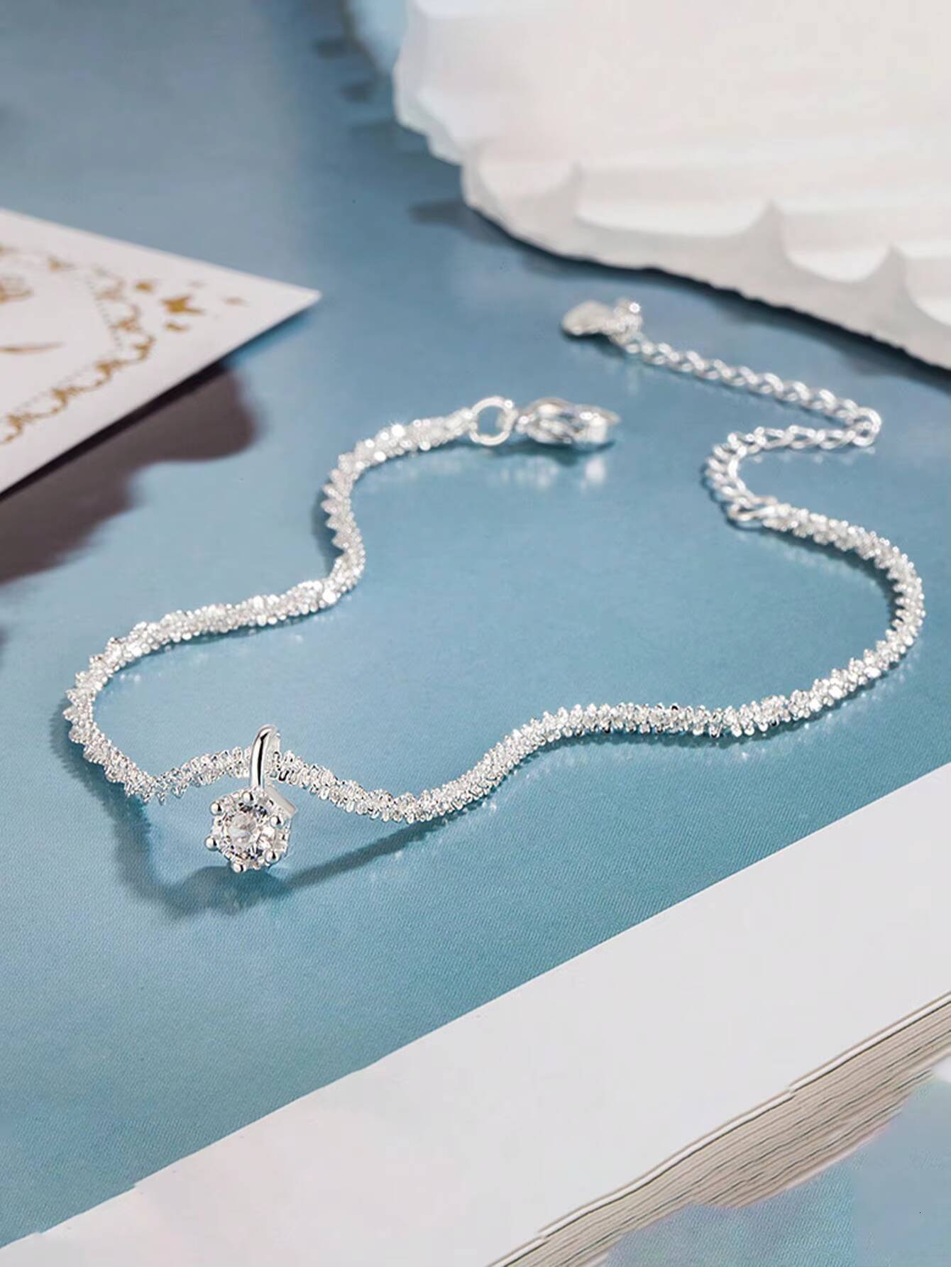 High Quality New Fashion Flash Moissanite Diamond Anklet for Women Luxury Europe Style Main Stone Material for Gift