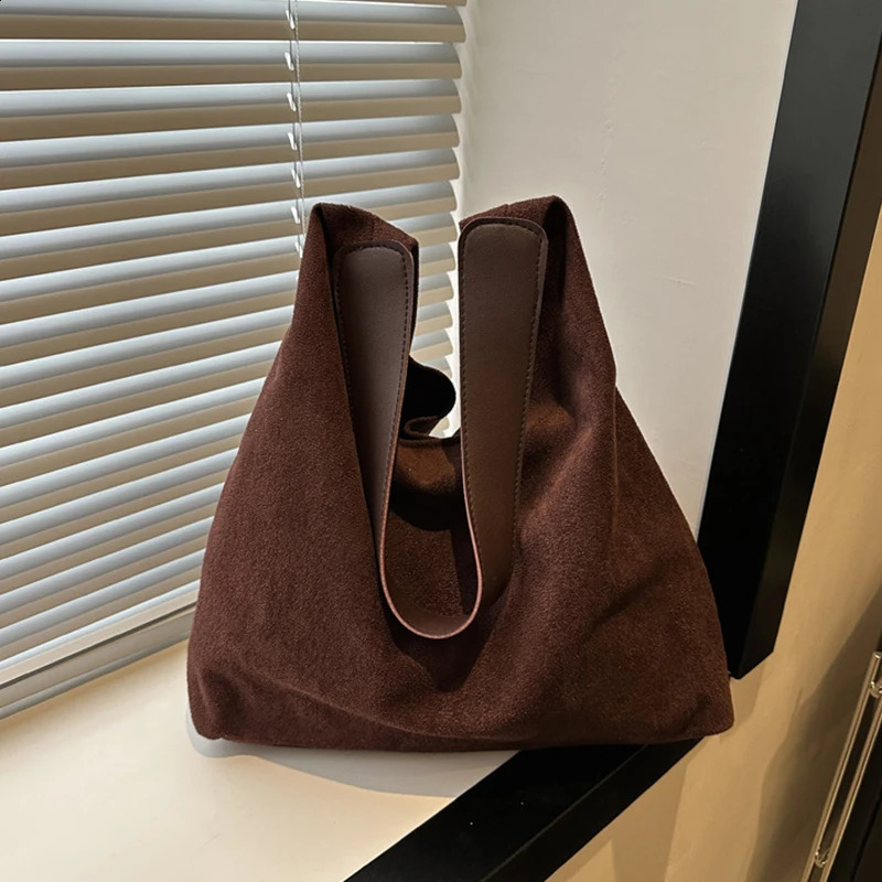 Vintage Womens Bag Large Capacity Suede Shoulder Bag Solid Color Simple n Casual Commuter Shopper Tote 251106