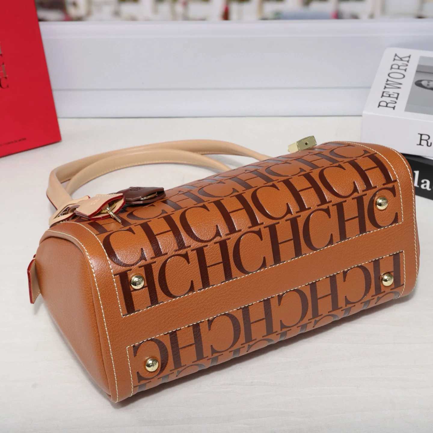 2025 New High-end Shoulder Bag Boston Pillow Bag Classic Letter Handbag Luxury Brand Womens Handbag K251110