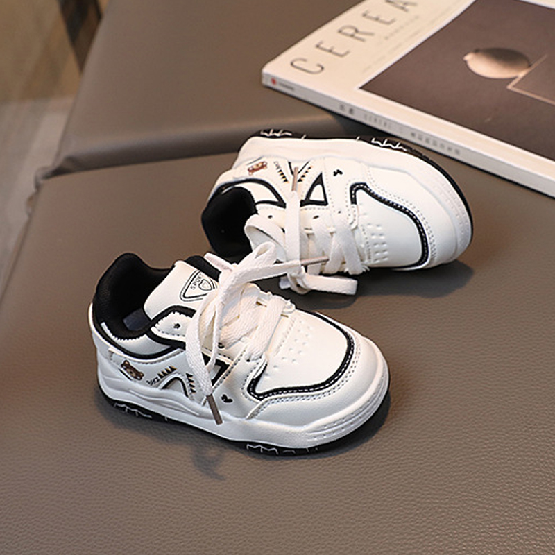 Kid Cute Bear Sport Board Shoes Children Anti Slip Sneakers Enfant Little Toddler Shoes Umshop Boy PU Leather Girl Casual Shoes Sizes 21 - 30 U0162