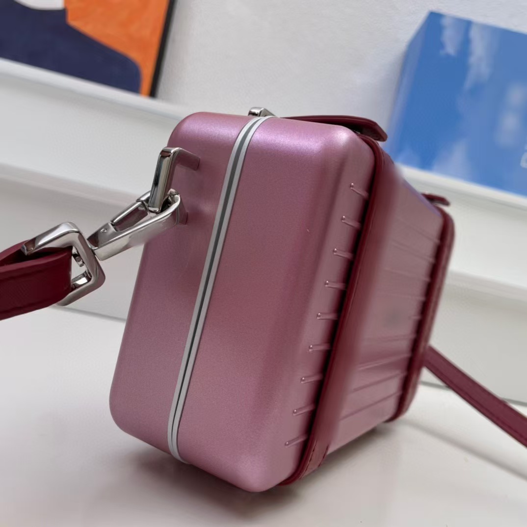 Women Classic Party Fringed Bag double-C Acrylic suitcase Bag Pouch elegant Lady Evening bags Shoulder Tote Chains Storage Box with Tassel for Mobile 