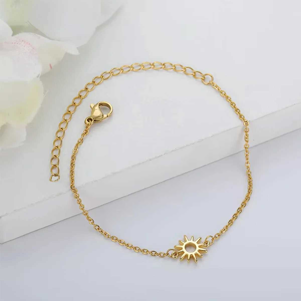 Sun Hollow Bracelets for Women Men Stainless Steel Hand Chain Vintage Sunflower Anklet Boho Foot Jewelry Gift AccessoriesT251110