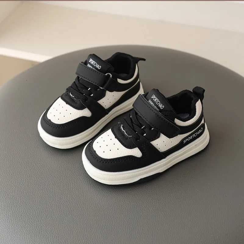 Spring Autumn Childrens Breathable Sports Shoes Boys Girls Soft Sole Anti slip Running Shoes Baby Boots Childrens Walking Shoes W251110