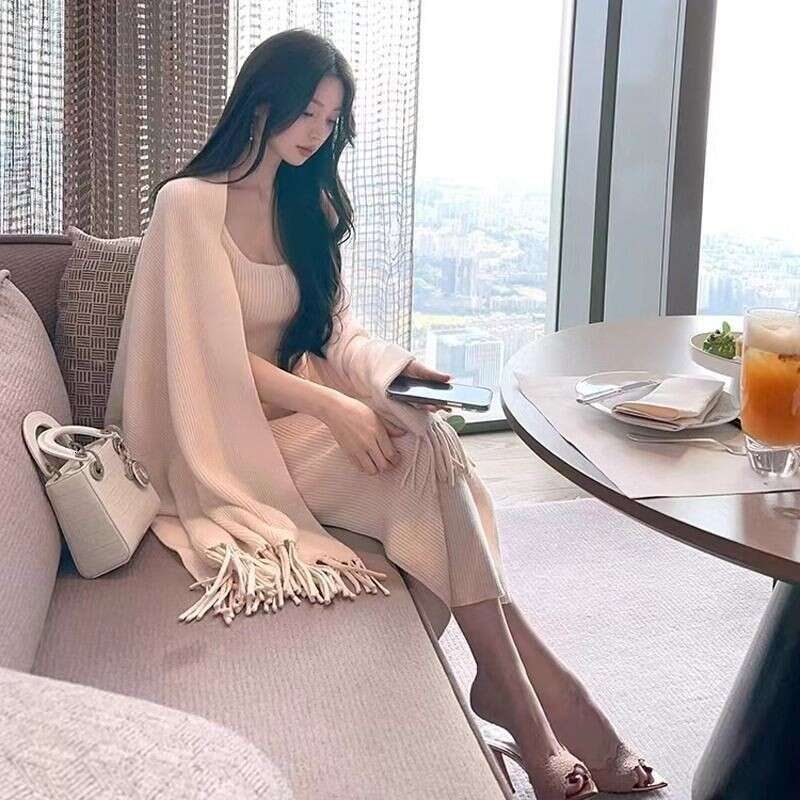 Woman Sandals New Slippers Champagne Gold Embroidered Sexy Pointed Banquet High Heels For Women