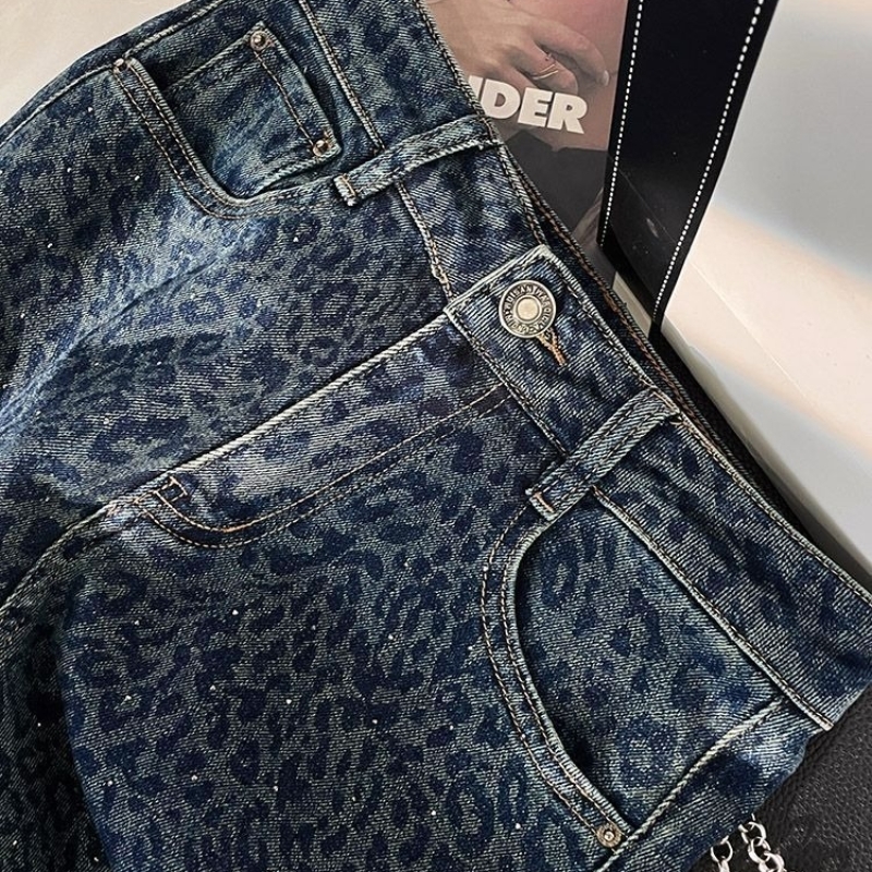 American Retro Leopard Print Jeans Loose and Versatile Trousers Womens Autumn Winter Heavy Industry Casual Pants Ins Z260313