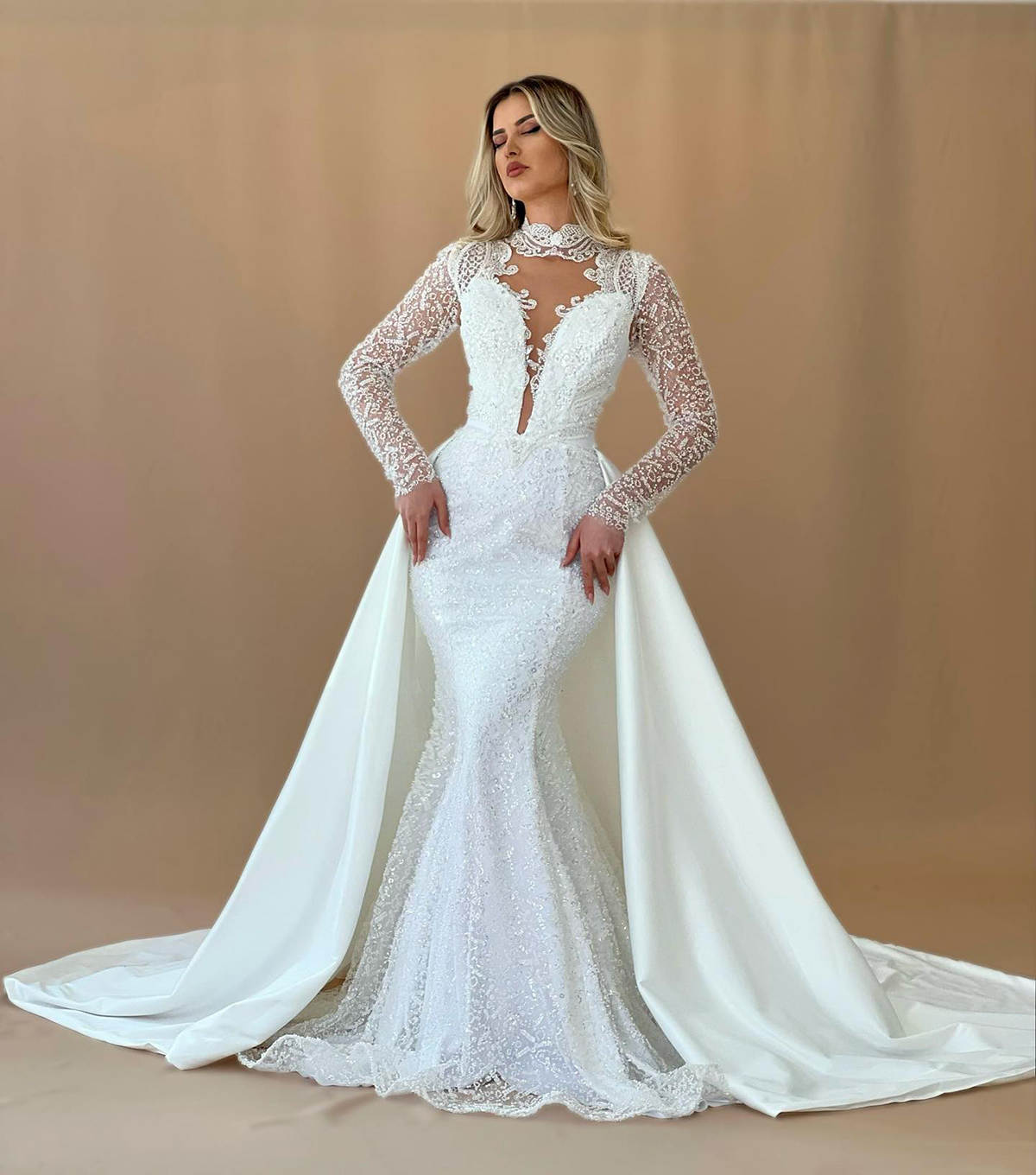 Crystals Mermaid Elegant Wedding Dresses With Sparkling Sequins Detachable Train Full 3D Appliques Pearls Backless Party Plus Size Custom Made vestido