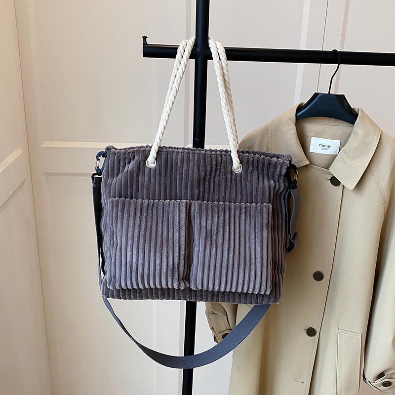 Ladies' Spring Retro High end Wide Shoulder Bag Casual Simple Versatile Crossbody Bag High end Commuting Leisure Bag Shopping Bag Versatile Ladie