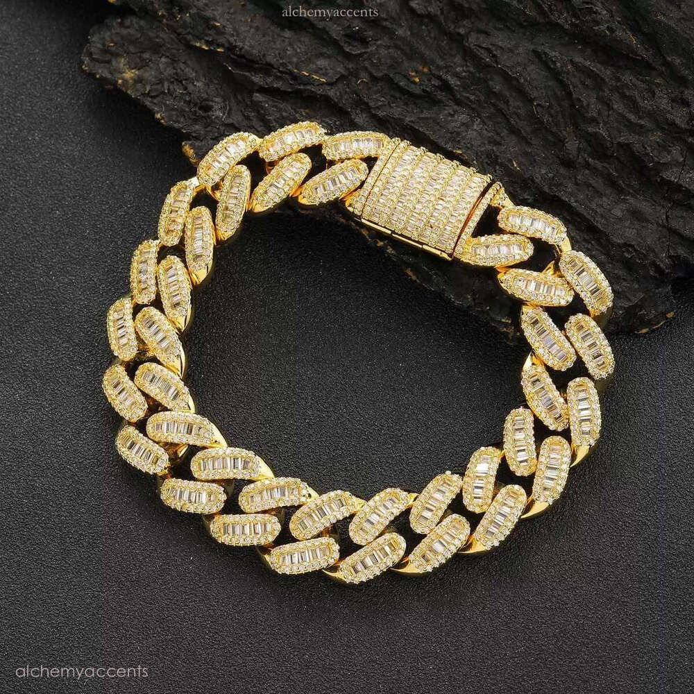 Elegant Gold-Plated Miami Cuban k Bracelet Featuring Sier VVS Moissanite Dias by Jasen