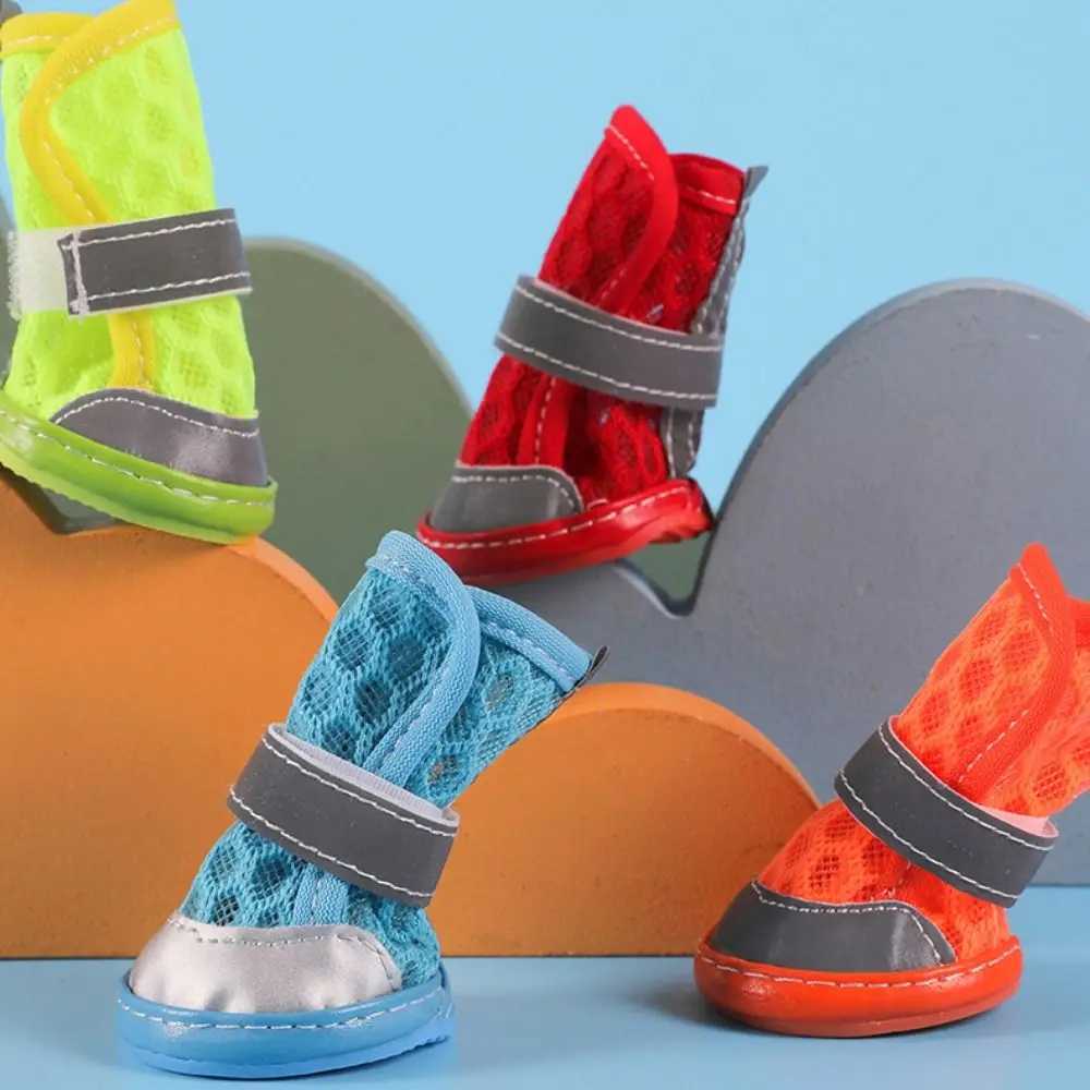 4 pieces/set of practical wear-resistant dog mesh shoes anti slip breathable dog foot covers reflective pet mesh boots T2504010