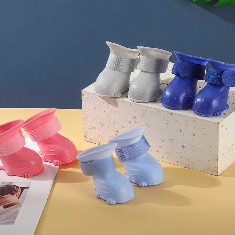 New Arrival 4 pieces of anti slip rubber sheathed pet waterproof rain shoes suitable for small medium and large dogs outdoor cat shoes dog ankle boots