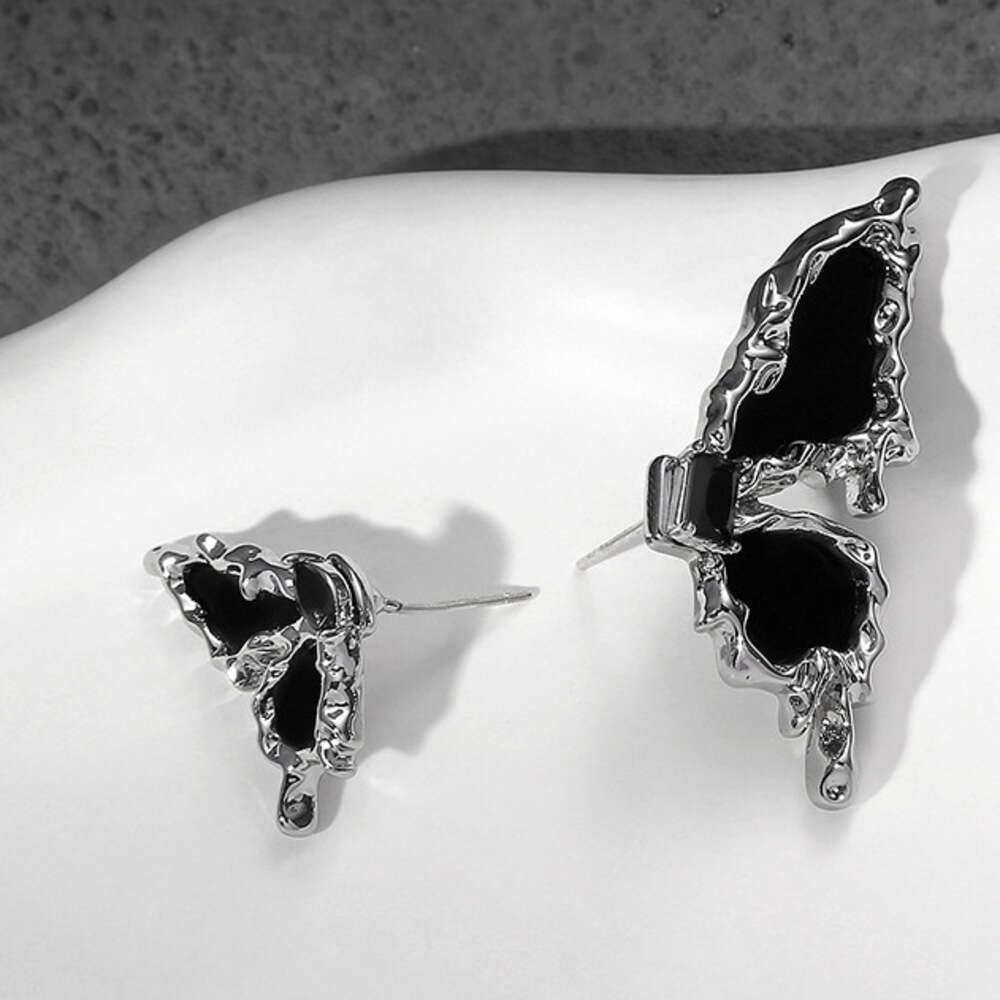 Black Star Butterfly for Women Dark Cool Girl Hot Sale New Chinese Style Stud Earrings High Quality Ear Jewelry Wholesale