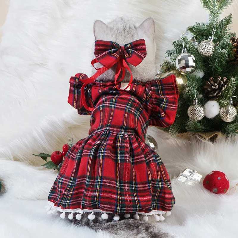 Christmas Dog Dresses Strap Autumn Winter Dog Clothing Skirt Cat Pet Clothing Cosplay Christmas Checker Clothes for Small Dog J251110