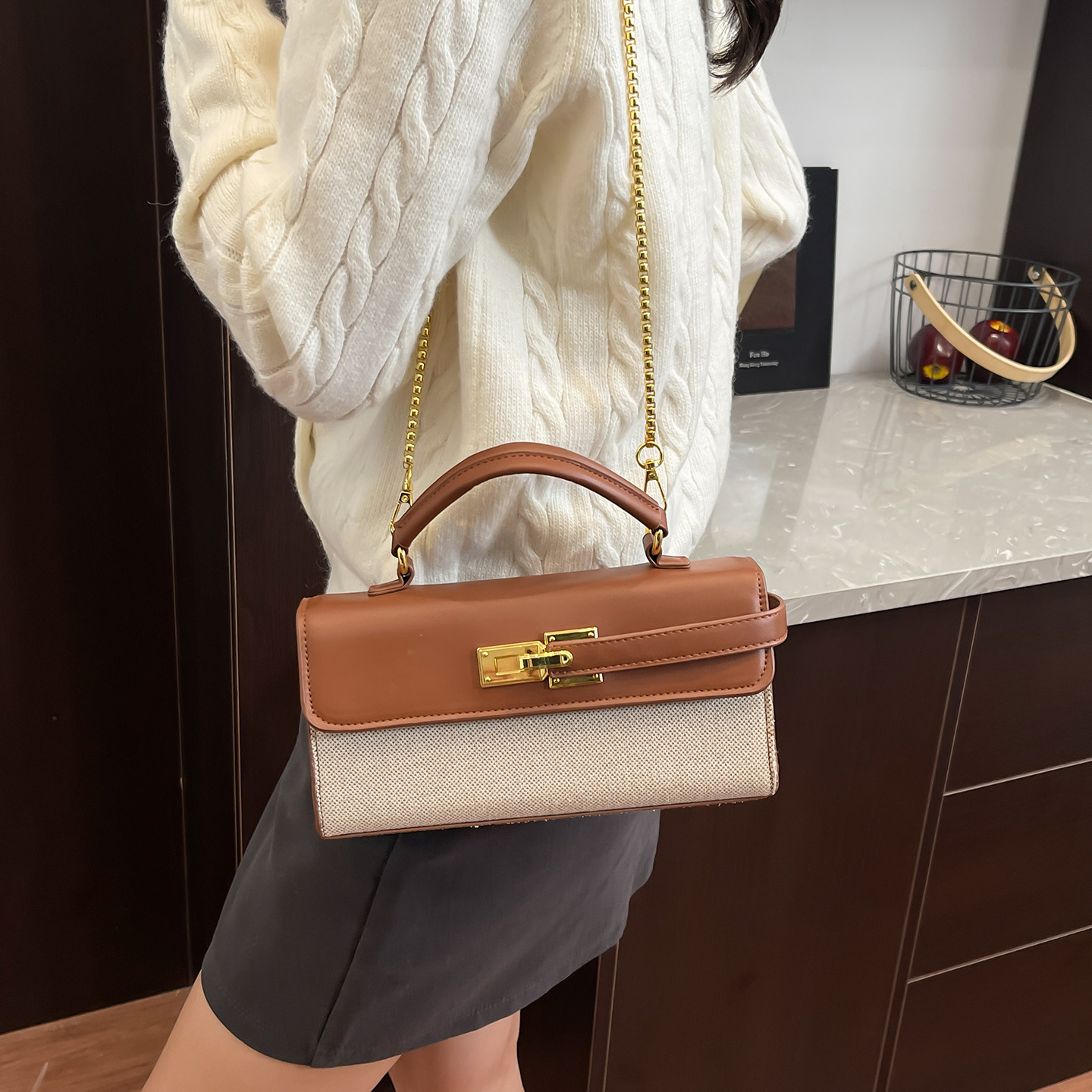 Simple and Elegant Handbag Versatile Shoulder Bag Color-blocking Crossbody Bag
