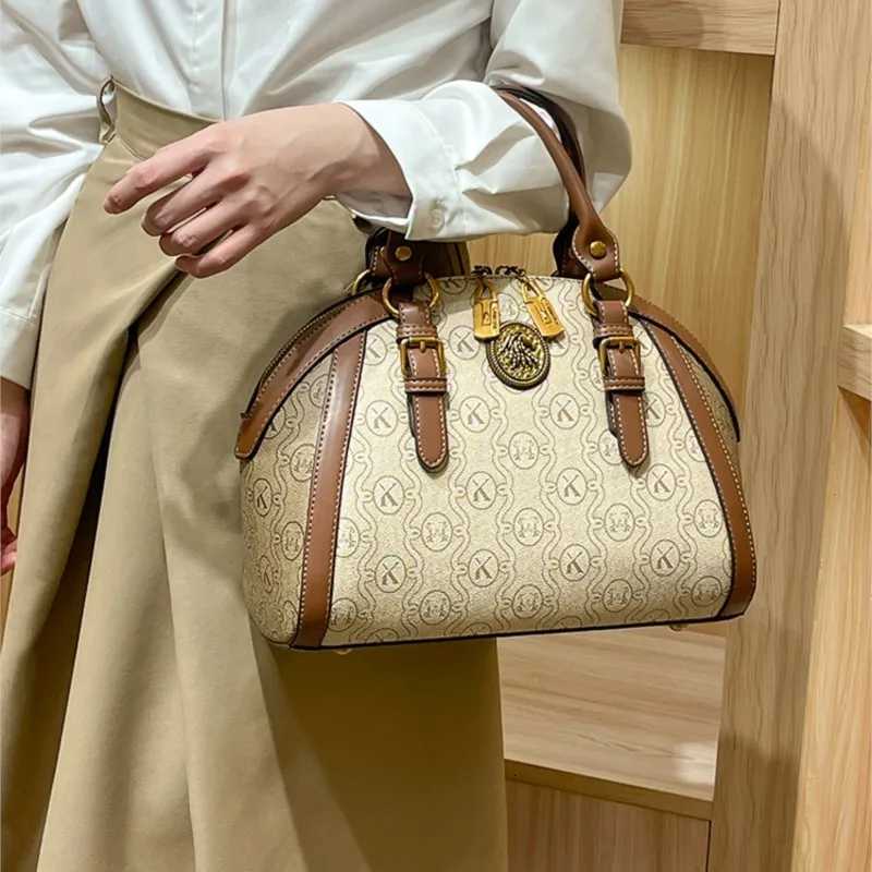 Womens handbag fashionable and luxurious brand handbag new 2025 high-end leather shoulder bag designer retro crossbody bag K251110