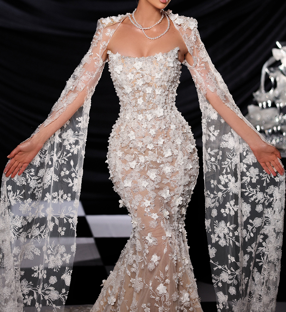 Luxury Wedding Dresses Mermaid Strapless Appliques Crystals Backless Bridal Gowns Customized Vestido de novia