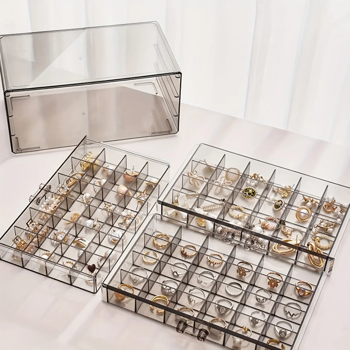 Stylish and Practical Jewelry Storage Box 3-layer 72-grid Large-Capacity Organizer for Rings Earrings and Necklaces 250409