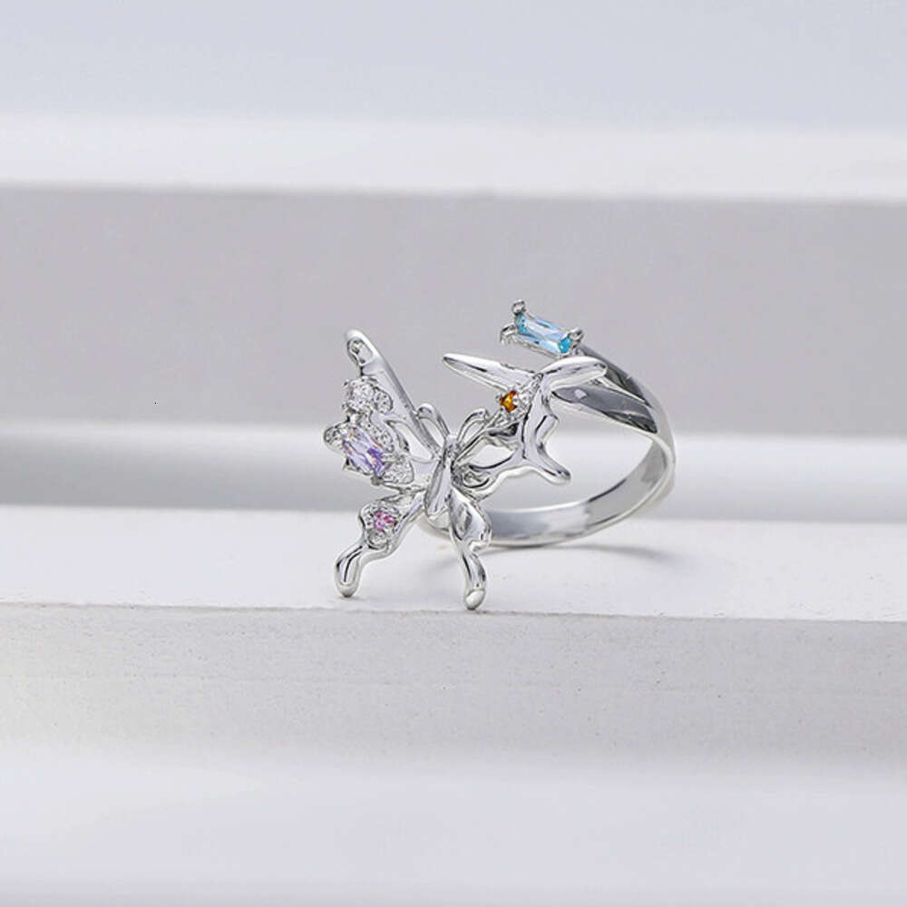 DHcollections Spring Summer New Butterfly Ring for Women, Cross-Border Niche Design, Elegant Versatile Index Finger Open Ring, Exquisite