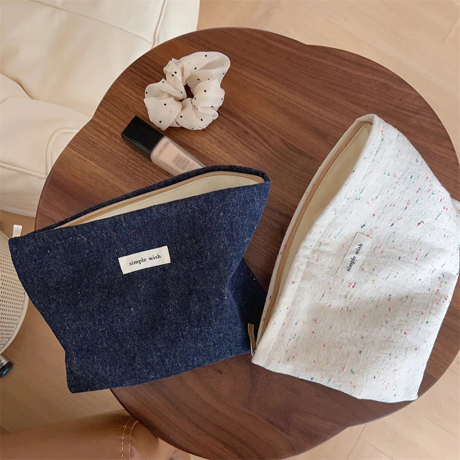 womens makeup bag portable travel toiletry bag large capacity cosmetics change storage bag commuter clutch 251110