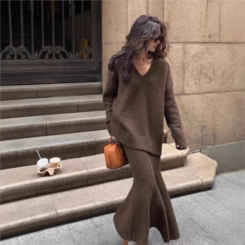 elegant 2 pieces set for woman French Commuting two piece outfit temperament home clothes Solid color Loose Homewear Vneck 251110