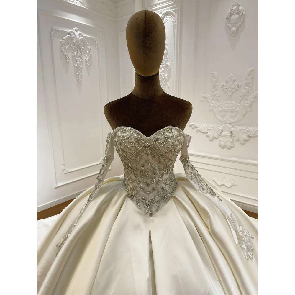 Customized M088 Detachable Sleeve Sweetheart Stain Ball Gown Wedding Dress