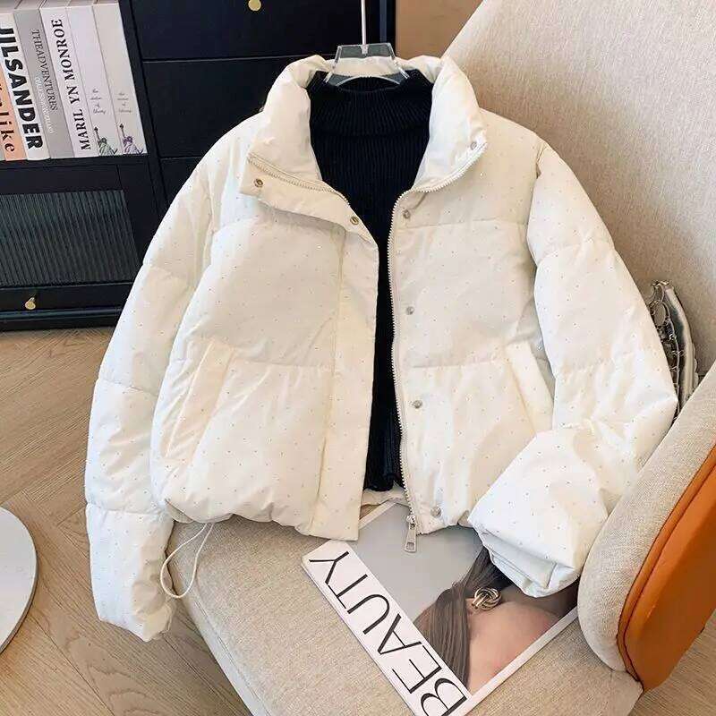 New Down Padded Jacket Women Winter Parkas Fashion Thick Warm Short Cotton Clothes Bread Coat Female Loose Outerwear T801