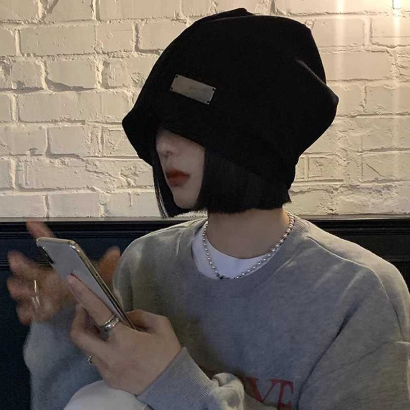 Spring Autumn Women Pullover Cap Fashion Metal Label Baggy Slouchy Beanie Solid Color Skullcap Korean Girl Windproof Warm BonnetXJ251110