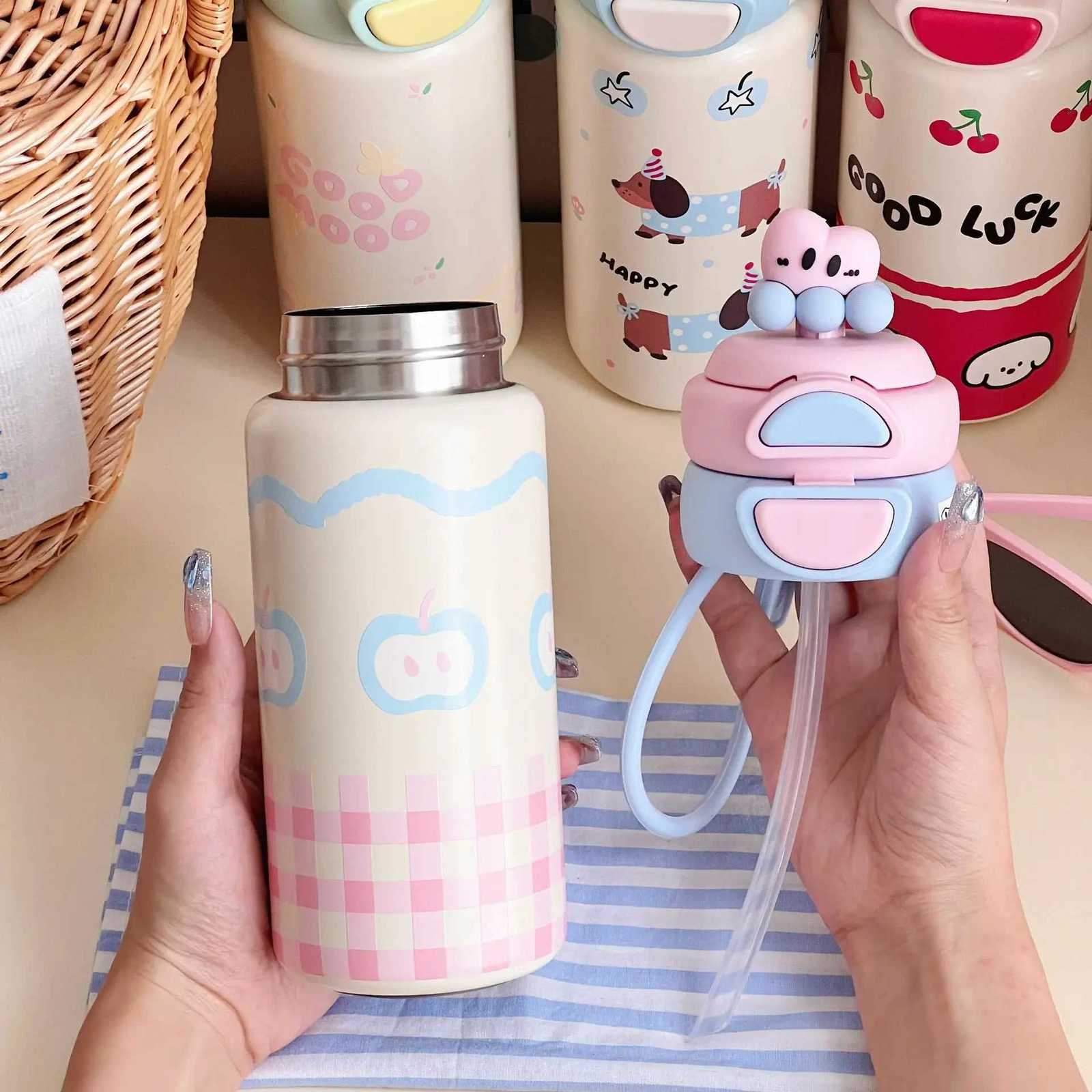 Fashionable cup Cartoon childrens double layered water cupHot Water Cup tra Portable Versatile Design For Travel Unique Birthday Gifts Y251110