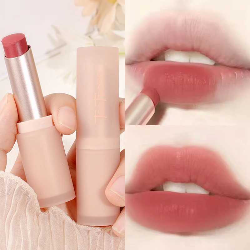 1PC Sexy Matte Lipstick Waterproof Lasting Color Rendering Non-stick Cup Velvet Lip Glaze Natural Not Fading Beauty Lip CosmeticT251110