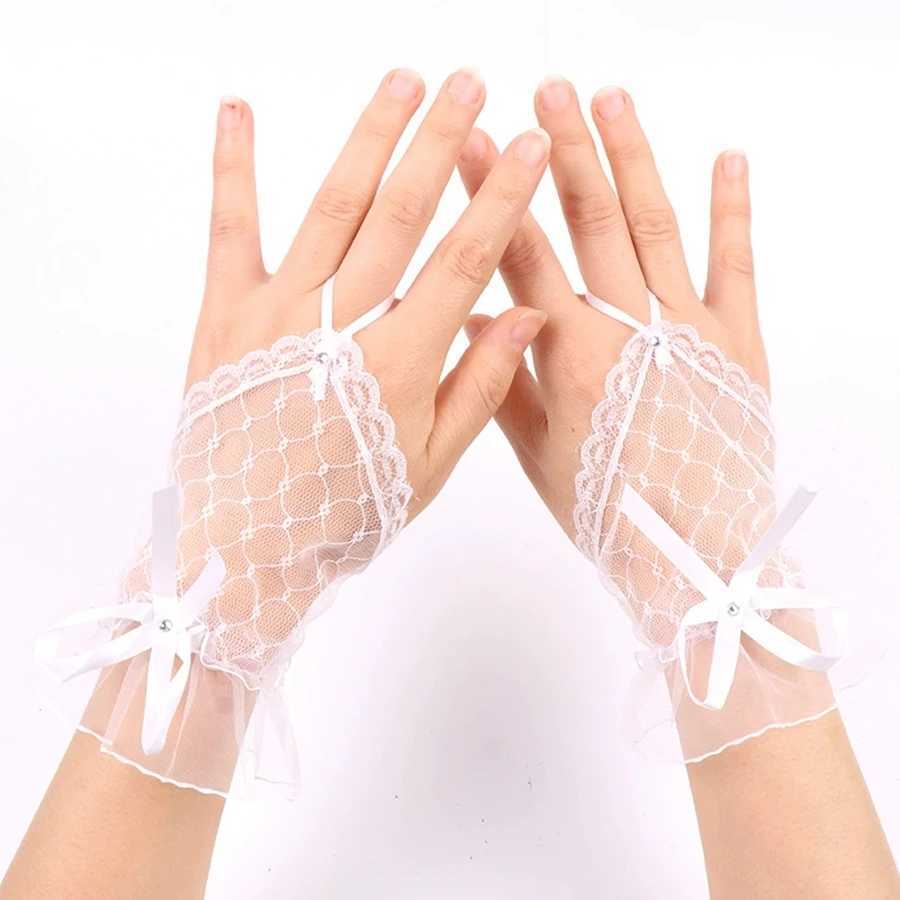 Gothic Short Black Gloves Female Harajuku Lace Bridal Wedding Halloween Lolita Dress Net Gauze Bow Hand Sleeve Fishnet Gloves L2511101