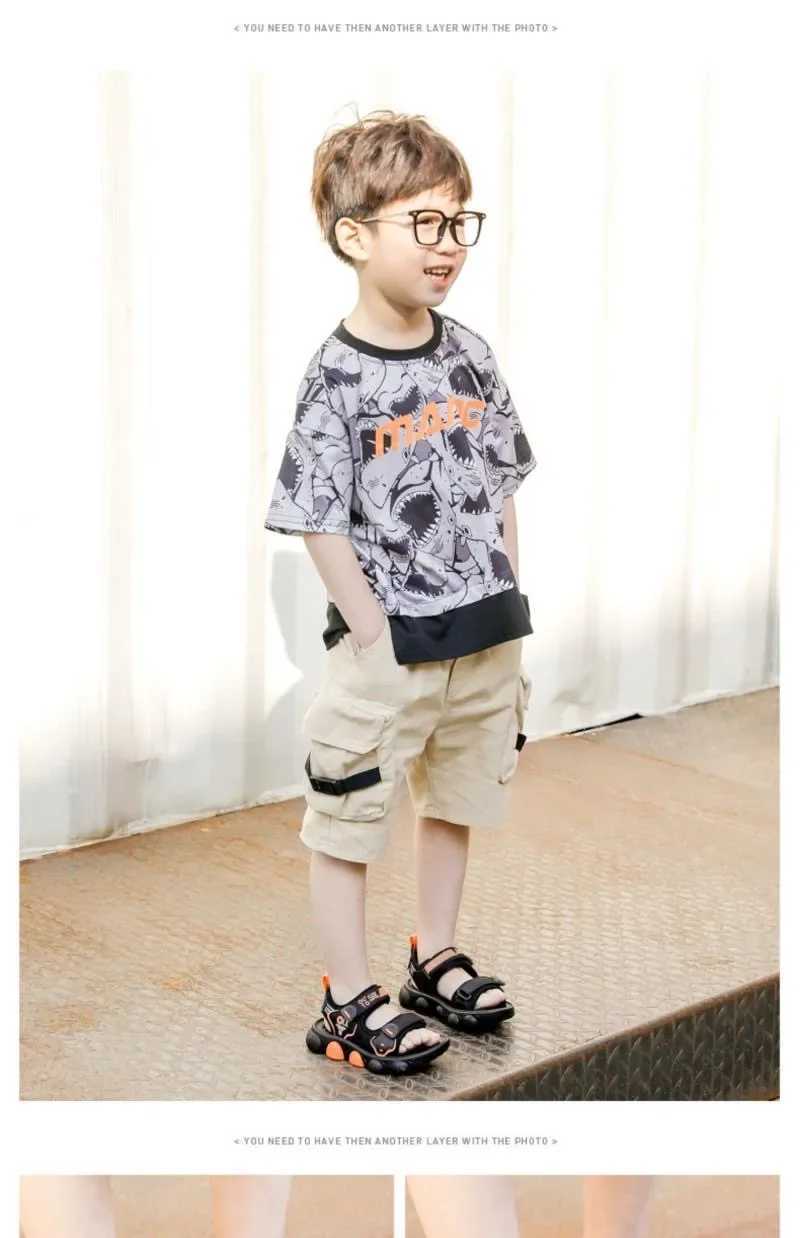 Boys beach sandals childrens summer shoes 2024 summer new childrens sports and leisure sandals big boys anti slip fashion 26-37 Z250410