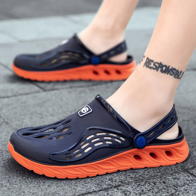 Summer Beach Sandals Non slip Breathable Mens EVA Clogs Sandals Fashion Garden Hole Shoes Mens Flip Cover 250408