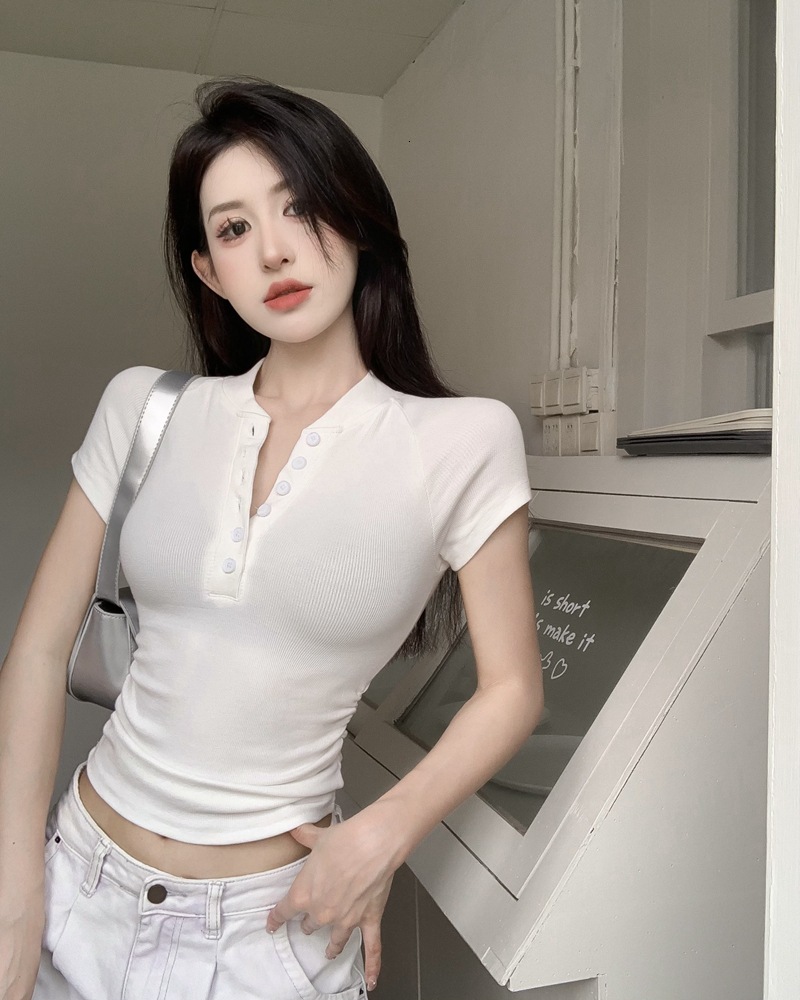 2025S Designer Women S T Shirt Summer New American Button Half Open Collar Sleeved T Shirt For Women Slim Fit Folded Short Bottom Shirt Trendy