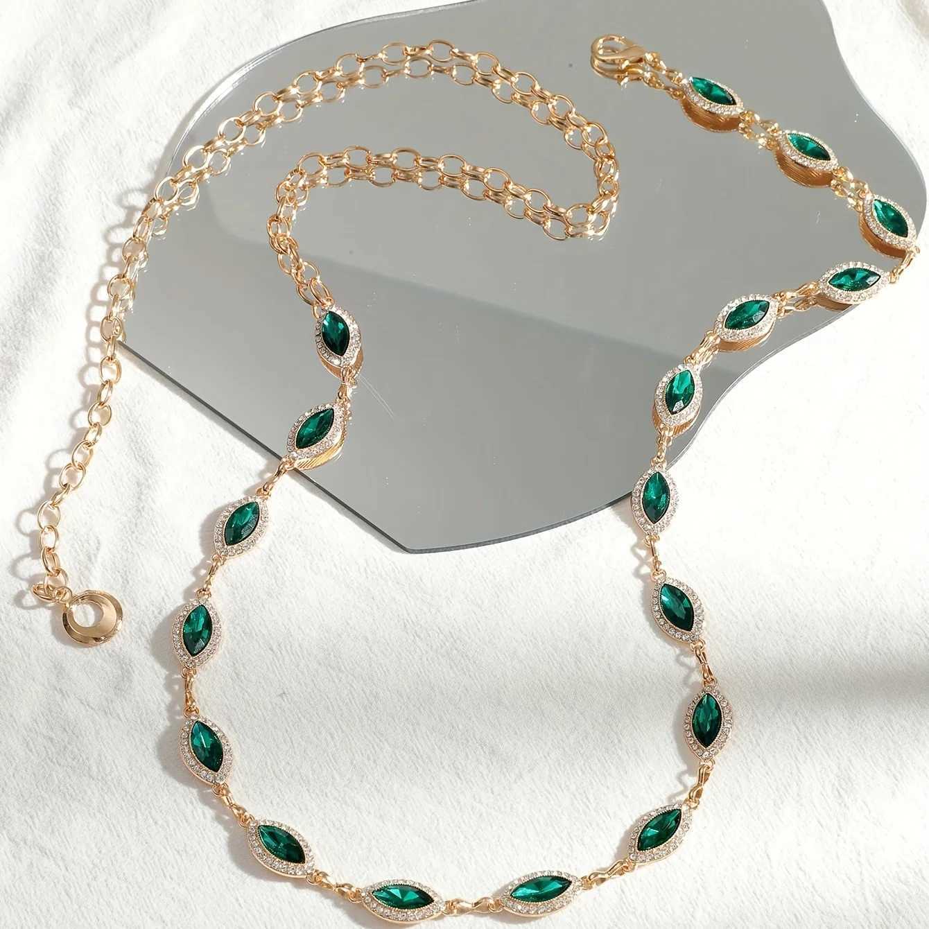 Large gold waist chain crystal rhinestone inlaid Bohemian body chain elegant metal chain dress X250410