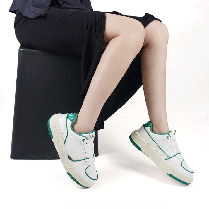 New Korean edition high-end men's and women's retro printed sports height increasing casual shoes, trendy sports luxury shoes, fashionable d