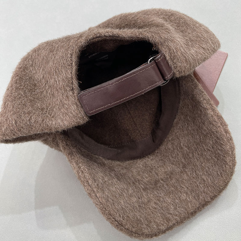 Luxury Designer Women's Cashmere Wool Baseball Cap 2025 Fall Winter New Letter Embroidery Wool Blend Hat Two Colors One Size High Quality S1128