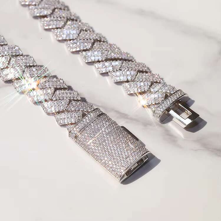 Luxury Hip Hop Chain 19mm Silver Necklace VVS Moissanite Baguette Moissanite Diamond Cuban Link Chain