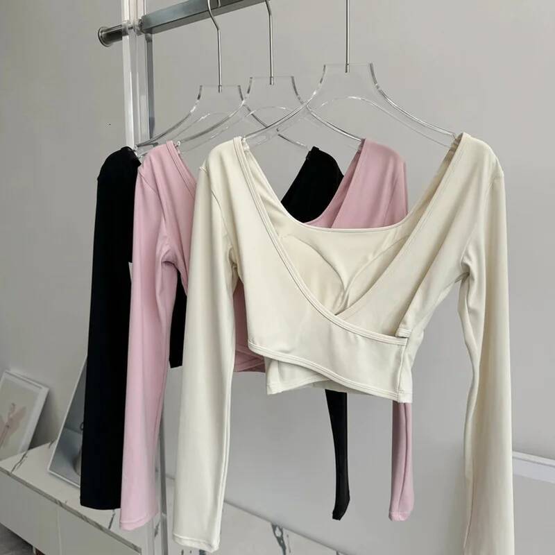 Women's Fitness Yoga Suit Back Cross Sports Top with Chest Cushion Long Sleeved T-Shirt for Running