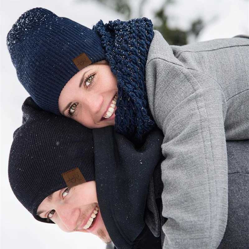 URGENTMAN Brand Unisex Beanie Hat Casual Winter Hats For Men Women Fashion Knitted Hat Solid Hip-hop Beanie Hat Unisex CapXJ251110